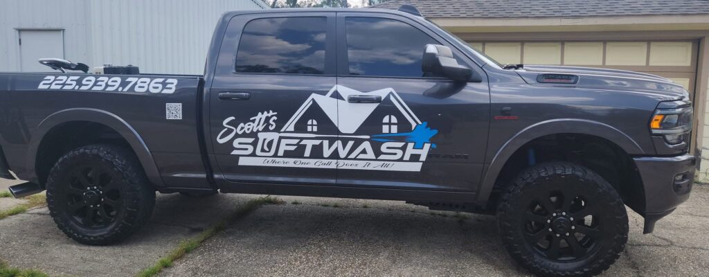 Scott's Softwash branded service truck